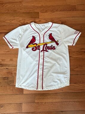 St. Louis Cardinal’s Baseball jersey - medium - NEW